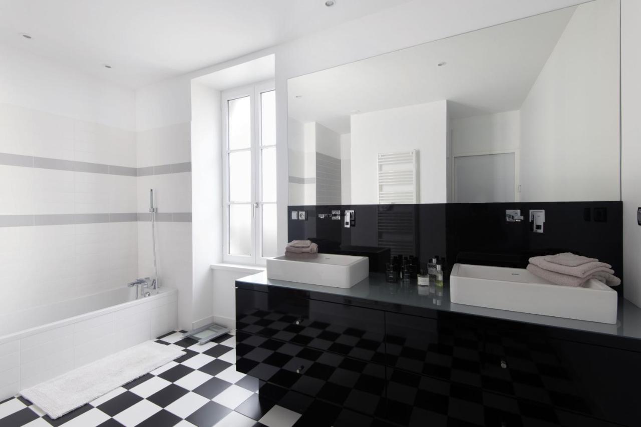 Maison Le Clos Neraud Avec Piscine Et Spa سان مارتن دو ر المظهر الخارجي الصورة